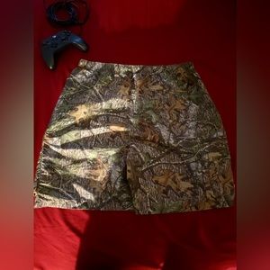 Supreme camo shorts